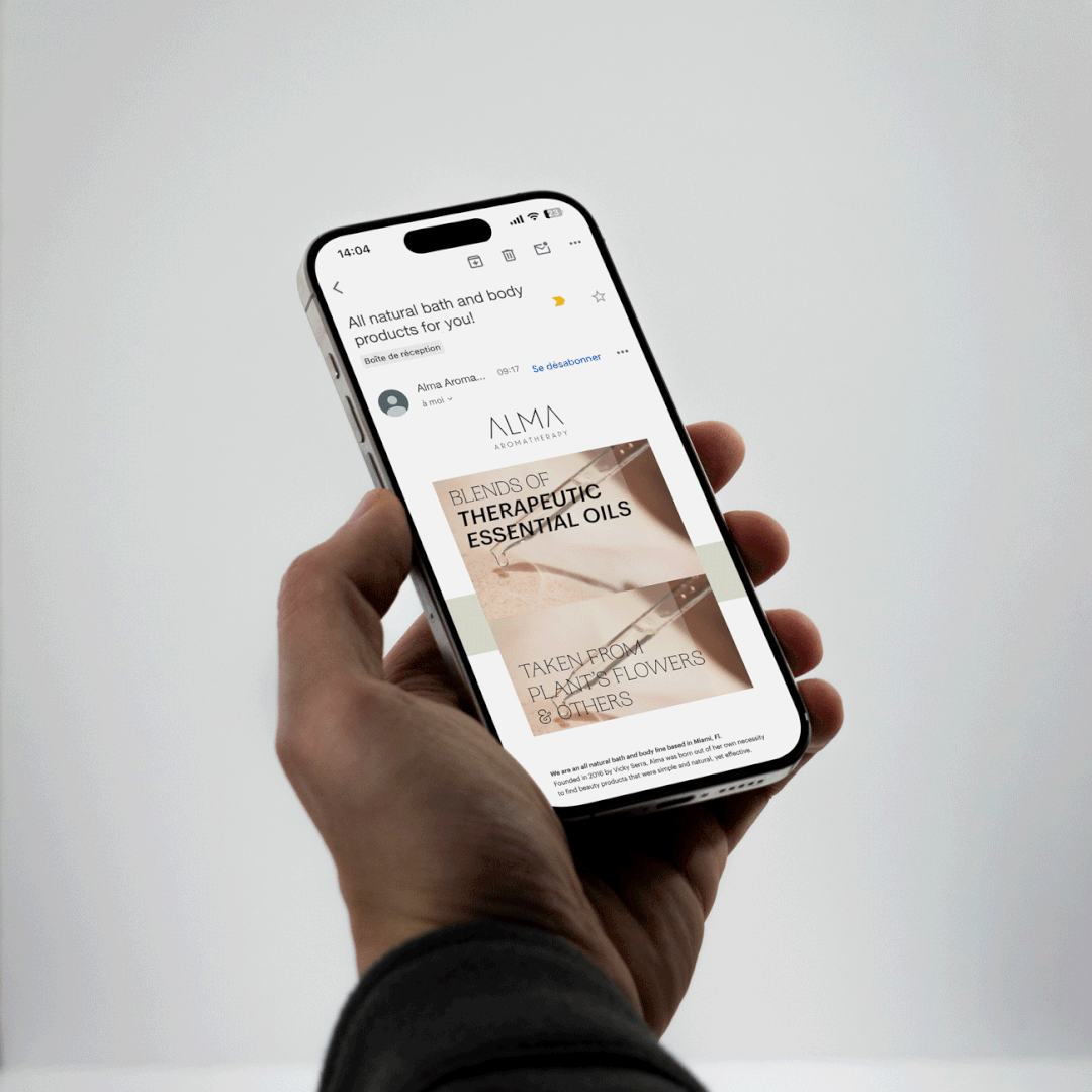 Larissa Ayón - Digital design